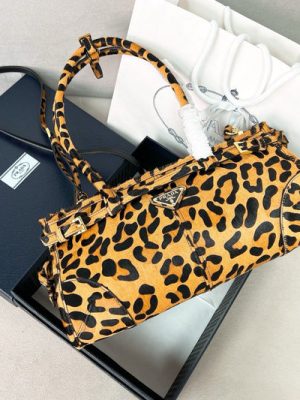 PRADA BAG