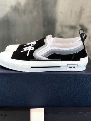 DIOR SNEAKER