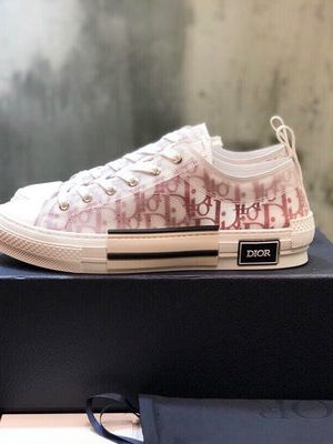 DIOR SNEAKER