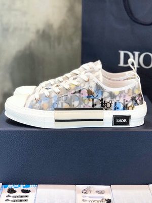 DIOR SNEAKER