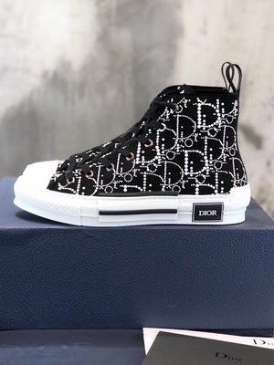 DIOR SNEAKER