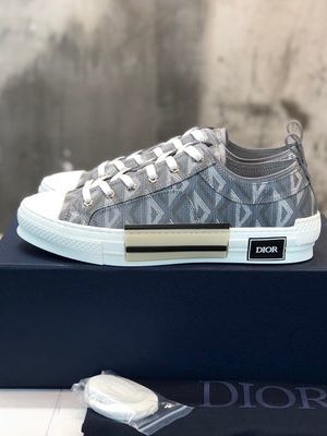 DIOR SNEAKER