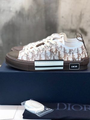 DIOR SNEAKER