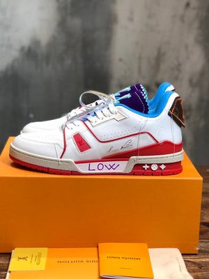 LV SNEAKER