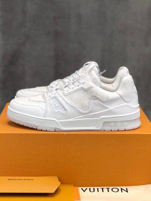 LV SNEAKER