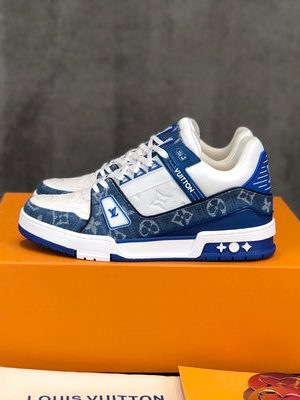 LV SNEAKER