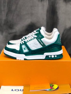 LV SNEAKER