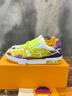 LV SNEAKER