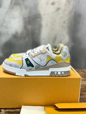 LV SNEAKER