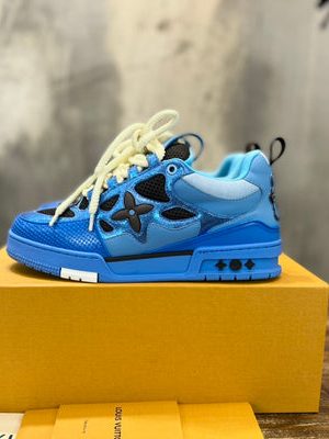LV SNEAKER