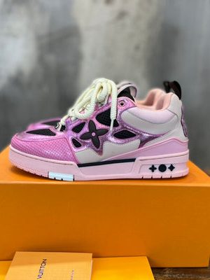 LV SNEAKER