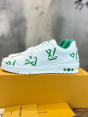 LV SNEAKER