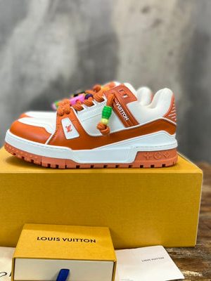 LV SNEAKER