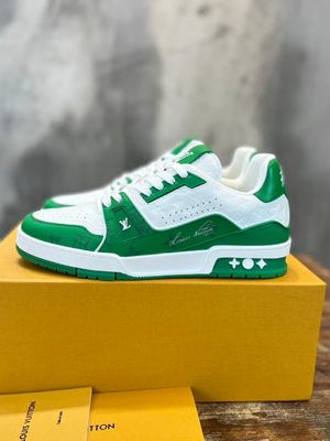 LV SNEAKER