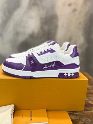 LV SNEAKER