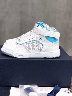 DIOR SNEAKER
