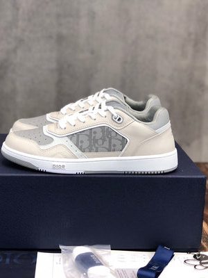 DIOR SNEAKER