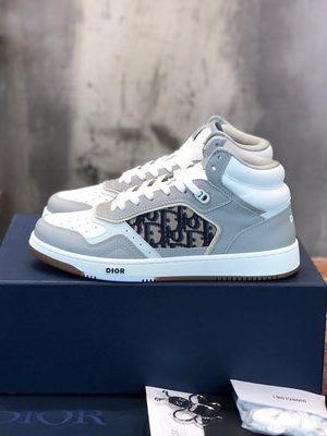 DIOR SNEAKER