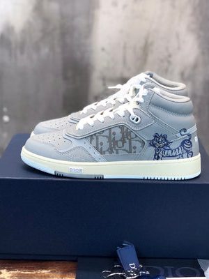 DIOR SNEAKER