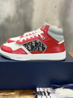 DIOR SNEAKER