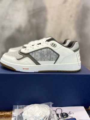 DIOR SNEAKER