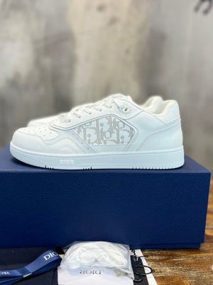 DIOR SNEAKER
