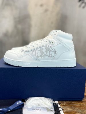 DIOR SNEAKER