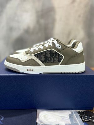 DIOR SNEAKER