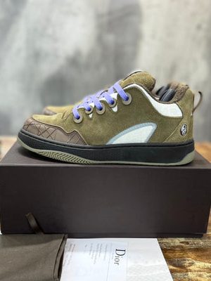 DIOR SNEAKER