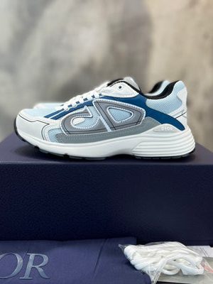 DIOR SNEAKER