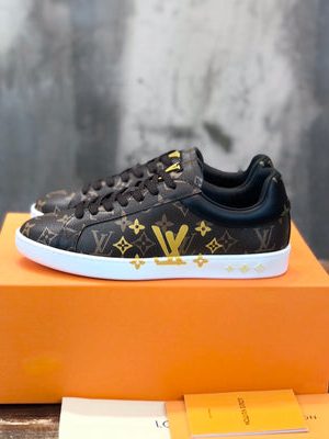 LV SNEAKER