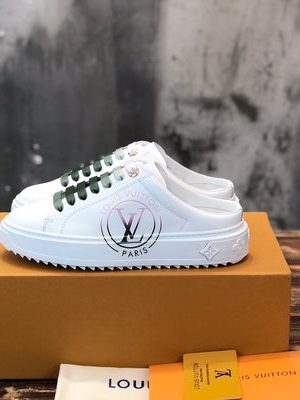LV SNEAKER