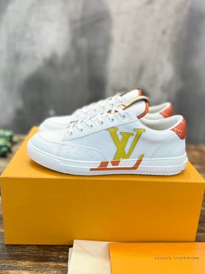 LV SNEAKER