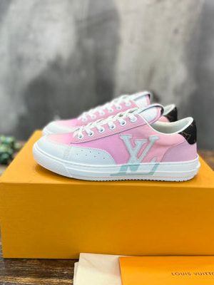 LV SNEAKER