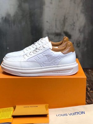 LV SNEAKER