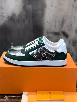 LV SNEAKER