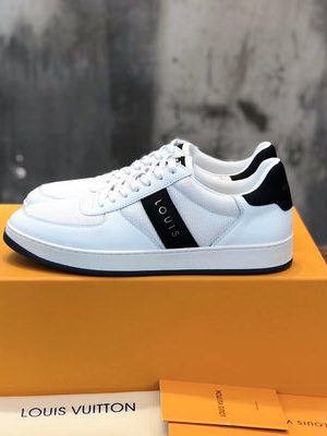 LV SNEAKER