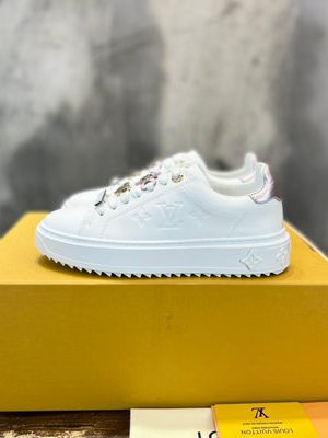 LV SNEAKER