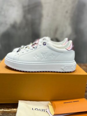 LV SNEAKER