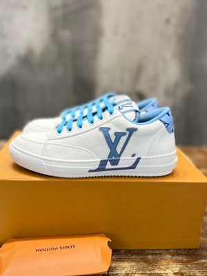 LV SNEAKER