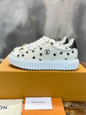 LV SNEAKER