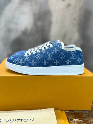 LV SNEAKER