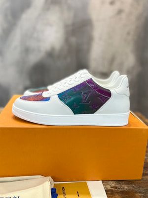 LV SNEAKER