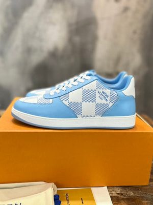 LV SNEAKER