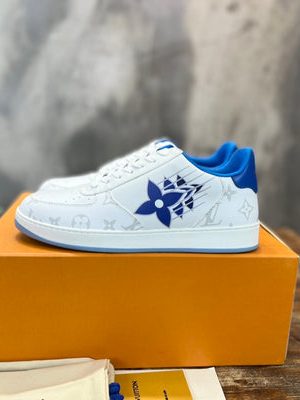 LV SNEAKER