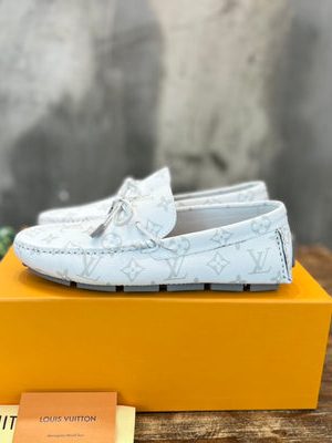 LV LOAFER