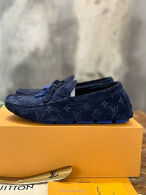 LV LOAFER