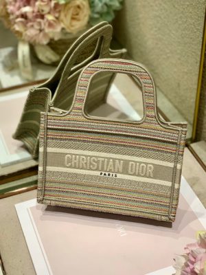 DIOR TOTE BAG