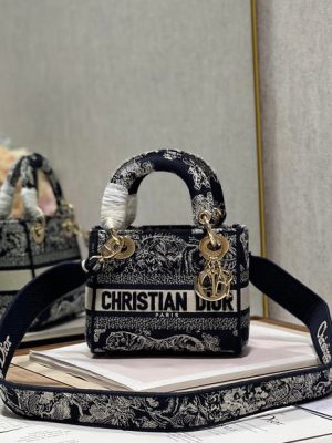 DIOR D-JOY BAG