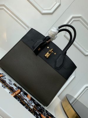 LV BAG (M55062)